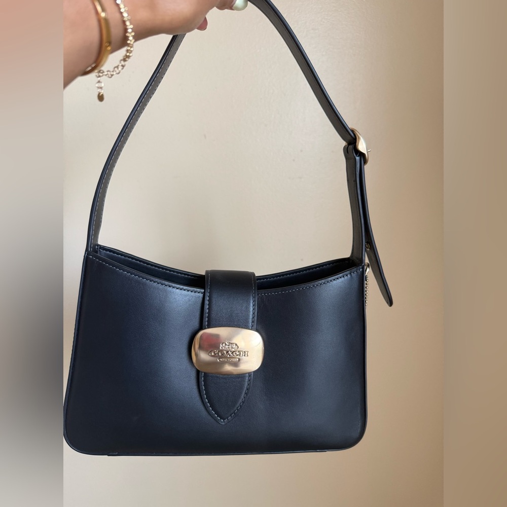Coach Eliza Shoulder Bag- Black